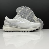 حذاء بروكس Brooks Cascadia