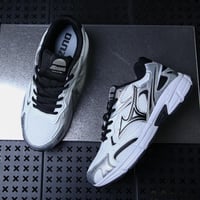 حذاء ميزونو – Mizuno