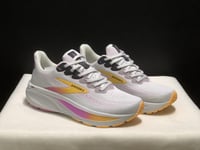 حذاء بروكس Brooks Ghost 17