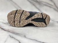 حذاء asics khan 8