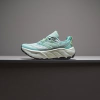 حذاء New Balance Hierro V9