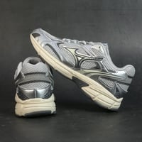 حذاء ميزونو – Mizuno