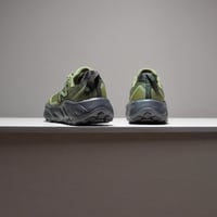 حذاء New Balance Hierro V9