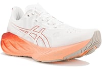 حذاء ASICS Novablast 4