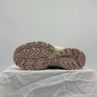 حذاء asics khan 8