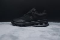 On Running Cloudnova X