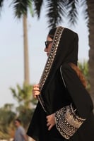 عباية نسائية فاخرة
