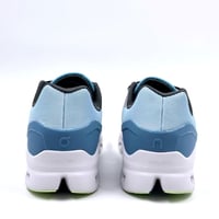 حذاء On Running cloud