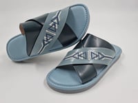 نعال شرقي مطرز