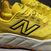 حذاء New Balance Hierro V9