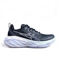 حذاء ASICS Novablast 4