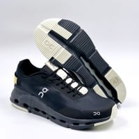 حذاء On Running cloud