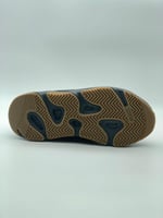 حذاء كاجوال 700