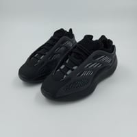 حذاء كاجوال 700