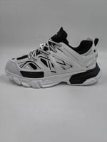 كاجوال بالينسياجا