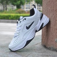 حذاء Nike Tekno