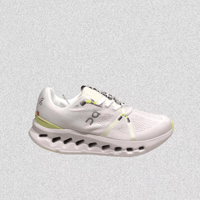 حذاء On Running cloud