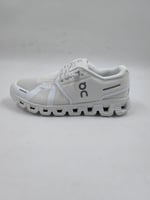 حذاء On Running cloud