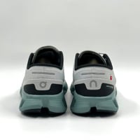 حذاء On Running cloud