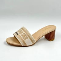 صندل ديـــور Dior