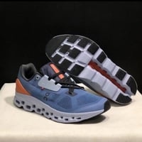 حذاء On Running cloud