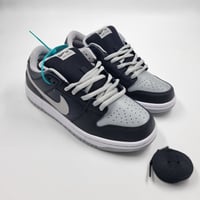 حذاء Nike Air Force