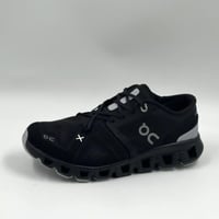 حذاء On Running cloud