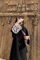 عباية نسائية فاخرة