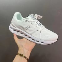 حذاء On Running cloud