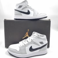 حذاء Nike Air Jordan