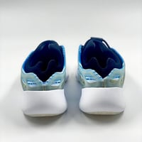 حذاء كاجوال 700