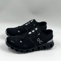 حذاء On Running cloud