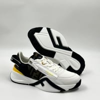 حذاء فيندي Fendi