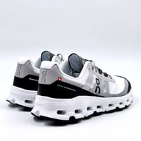 حذاء On Running1 cloud