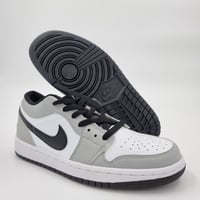 حذاء Nike Air Jordan