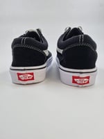 حذاء فانس Vans