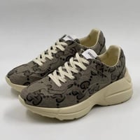 حذاء غوتشي Gucci