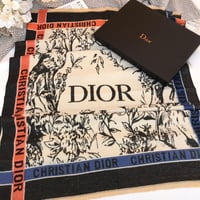 شيلان نسائية