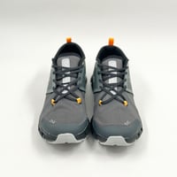 حذاء On Running cloud