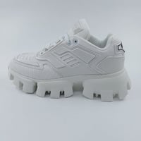 حذاء برادا Prada