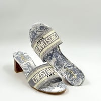 صندل ديـــور Dior