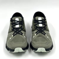 حذاء On Running cloud