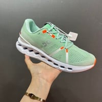 حذاء On Running cloud