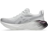 حذاء ASICS Novablast 4