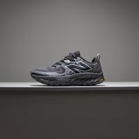 حذاء New Balance Hierro V8