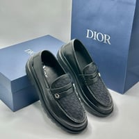 حذاء ديـــور Dior