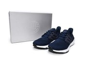 حذاء Adidas UltraBoost 22