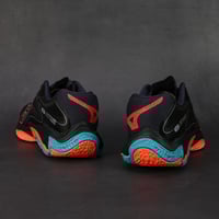 حذاء ميزونو – Mizuno