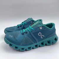 حذاء On Running cloud