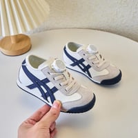 حذاء أطفال asics